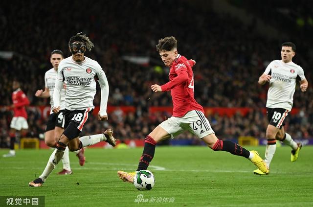 同时观察新 同时观察新